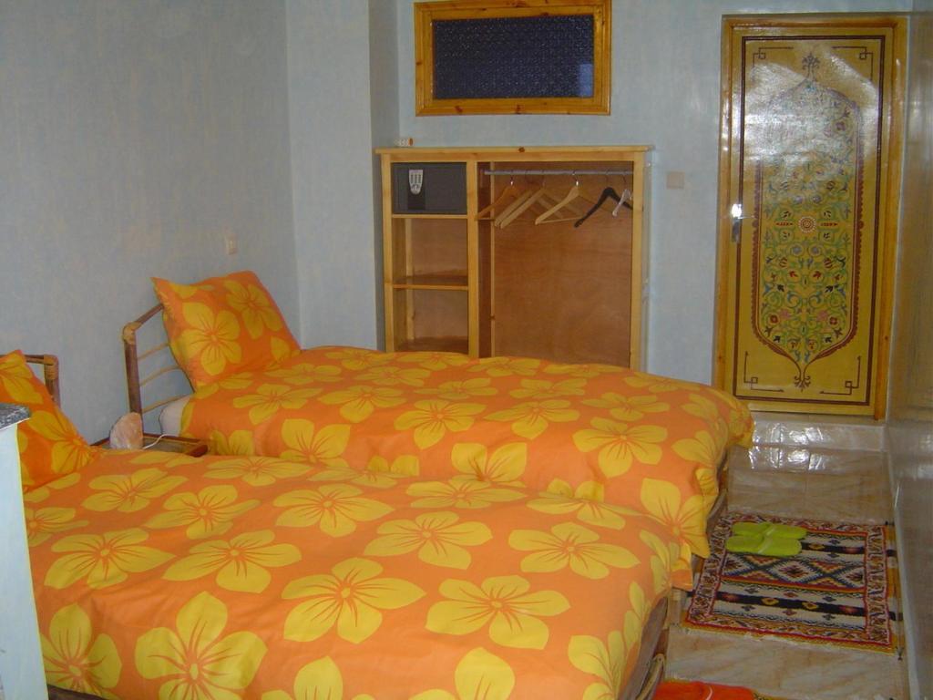 Le Temps De Vivre Bed and Breakfast Ouarzazate Exteriör bild