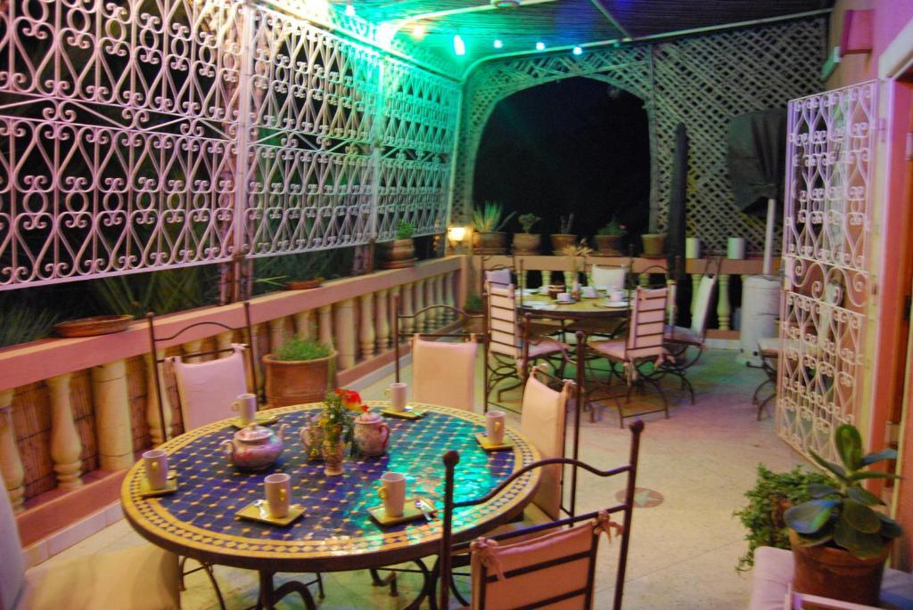 Le Temps De Vivre Bed and Breakfast Ouarzazate Exteriör bild