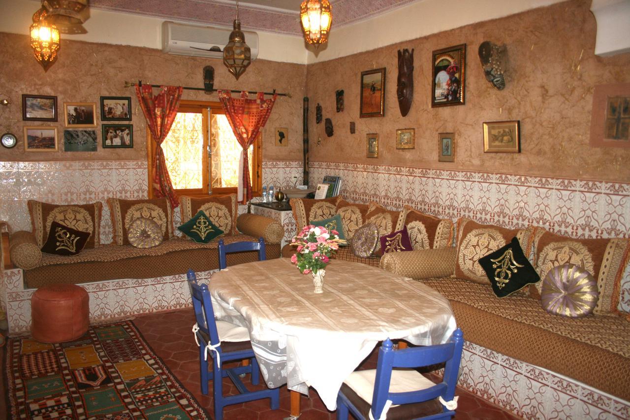 Le Temps De Vivre Bed and Breakfast Ouarzazate Exteriör bild