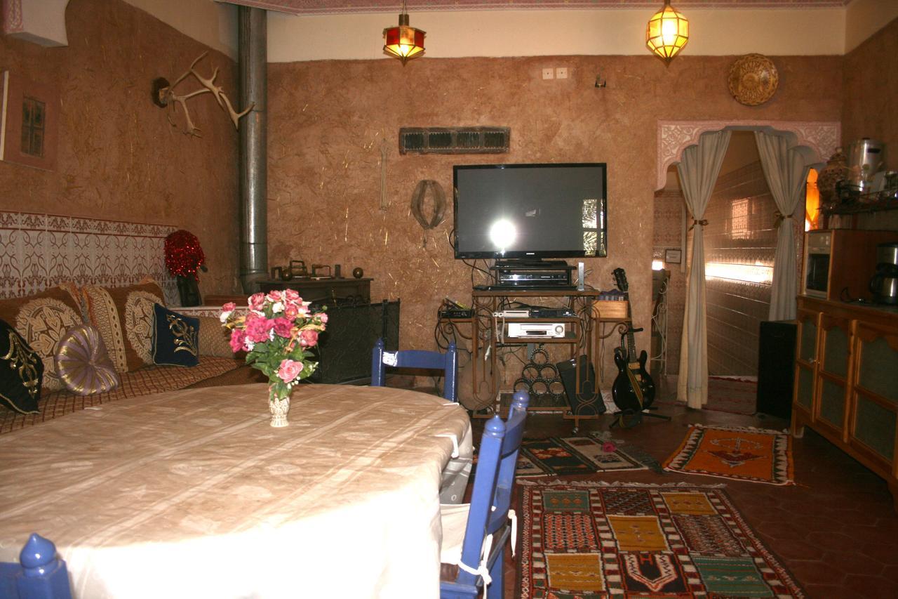 Le Temps De Vivre Bed and Breakfast Ouarzazate Exteriör bild
